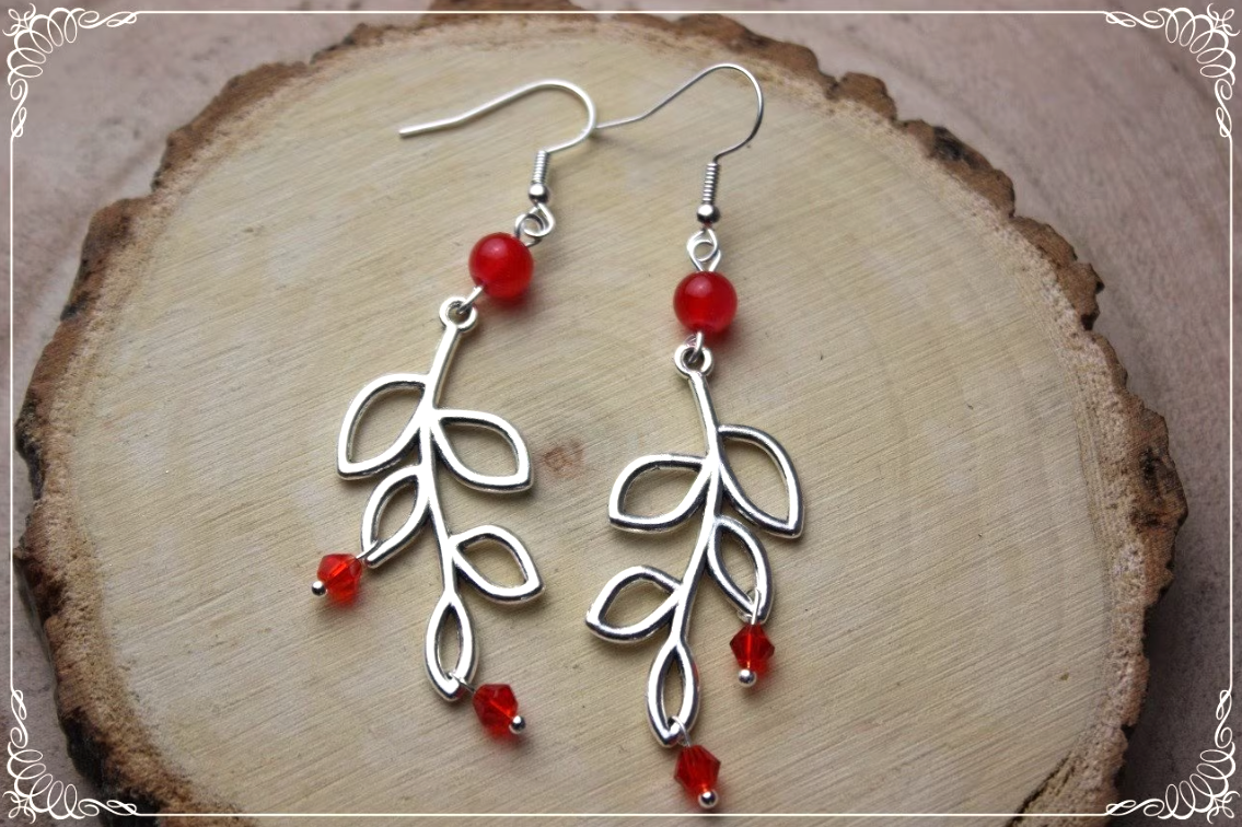 Boucles d'oreilles pendantes "Grandes feuilles de lauriers et perles"