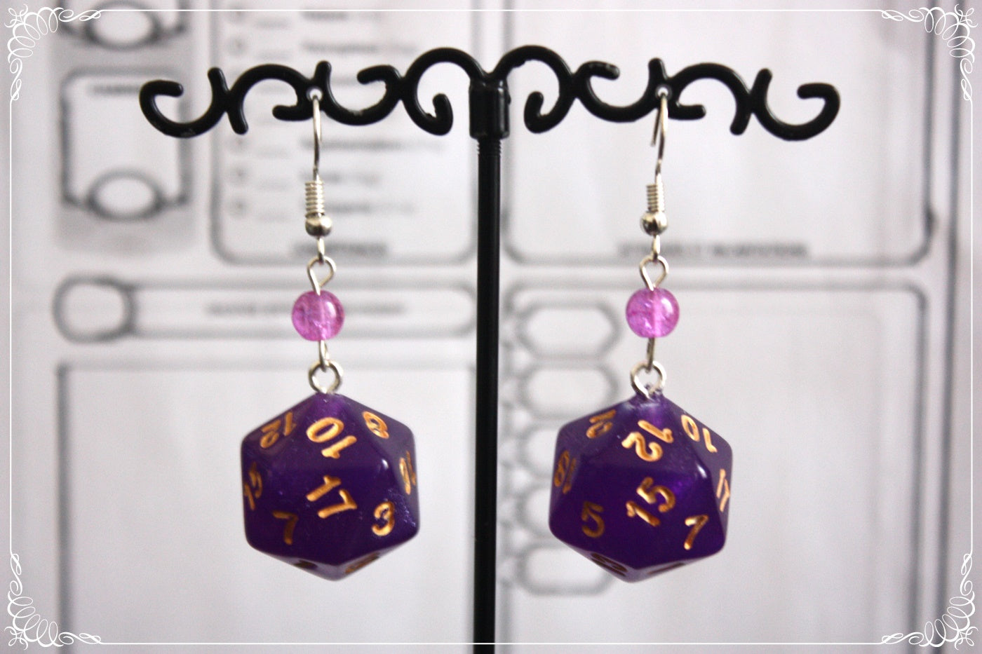 Boucles d'oreilles "Dés JDR - Violets "