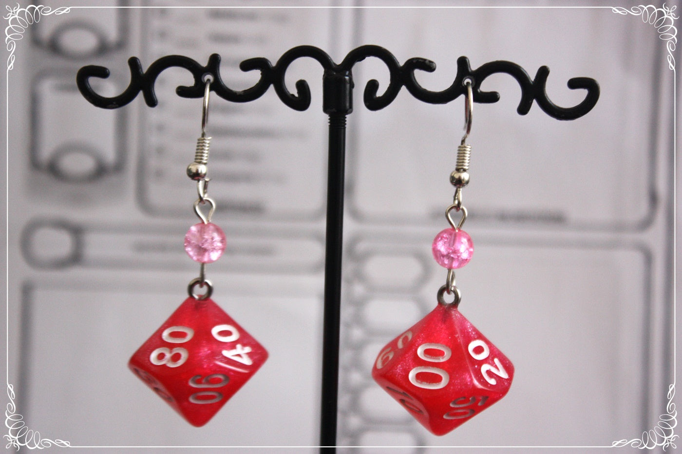 Boucles d'oreilles "Dés JDR - Roses - Rouges "