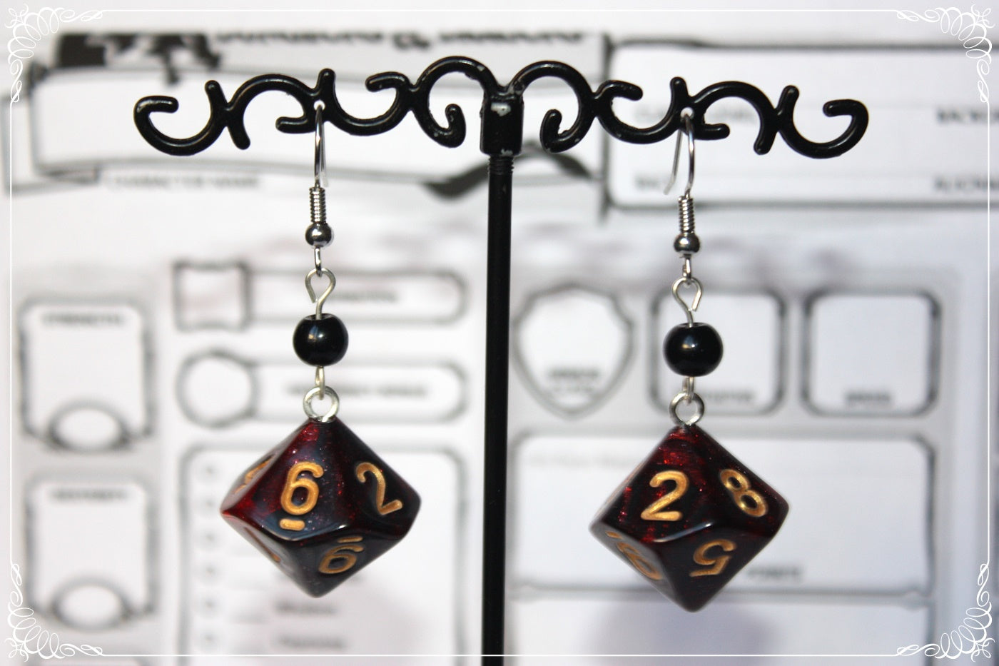 Boucles d'oreilles "Dés JDR - Roses - Rouges "