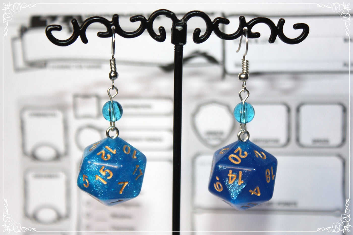 Boucles d'oreilles "Dés JDR - Bleu "