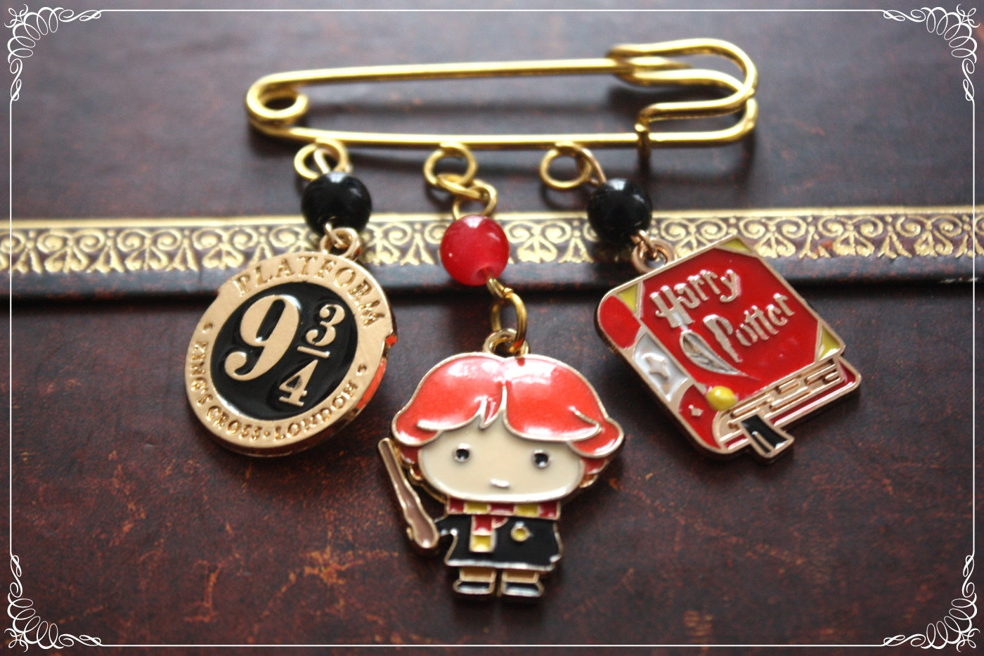 Epingles - Broches style "Harry Potter"