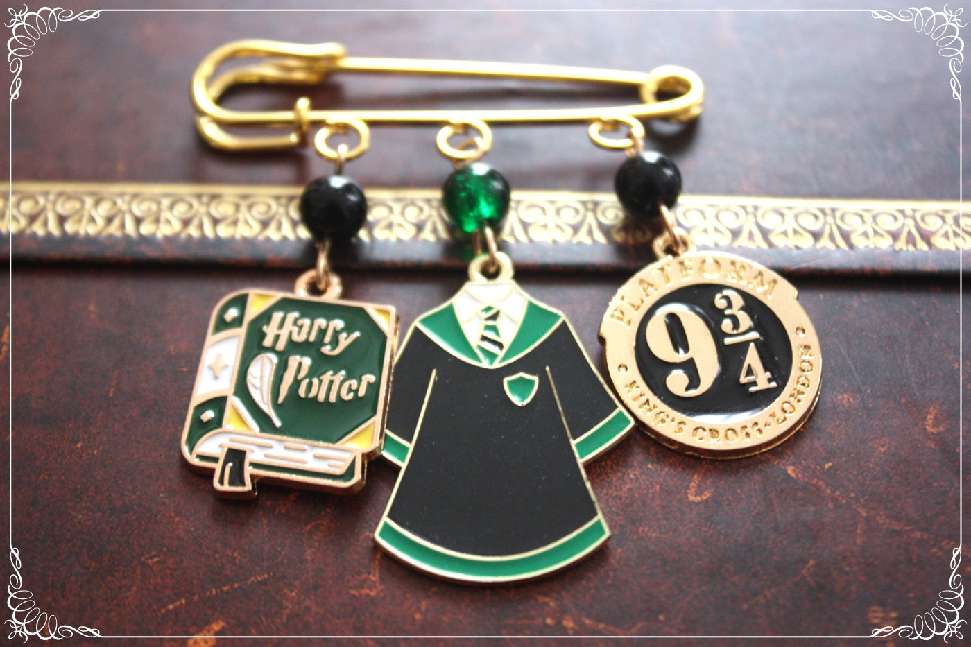 Epingles - Broches style "Harry Potter"