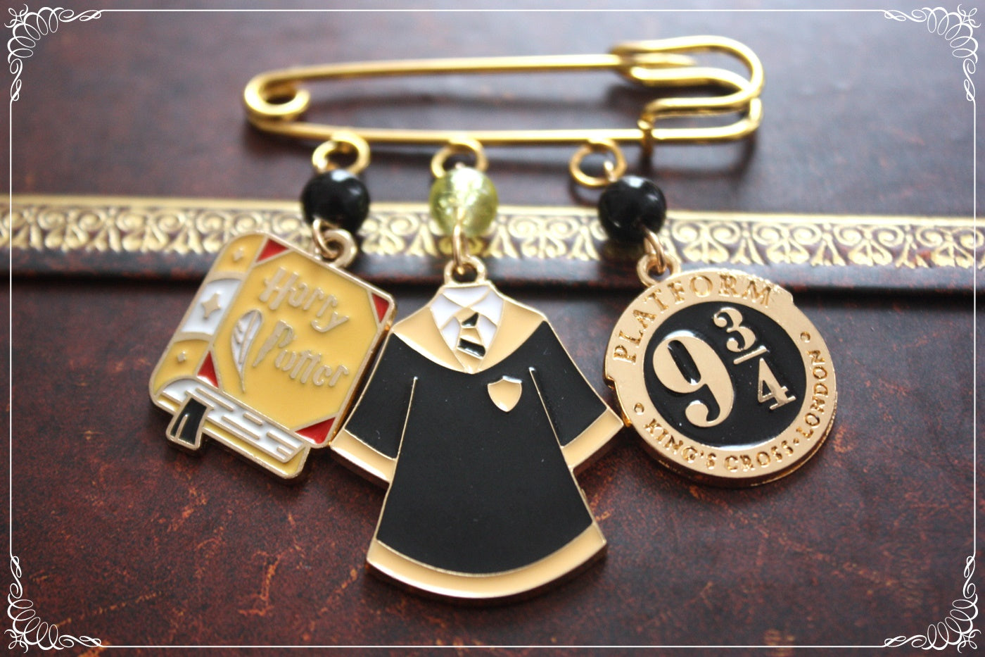 Epingles - Broches style "Harry Potter"