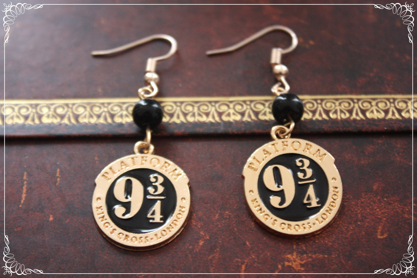 Boucles d'oreilles style "Harry Potter - Livres - Robes - Plateforme 9 3/4"