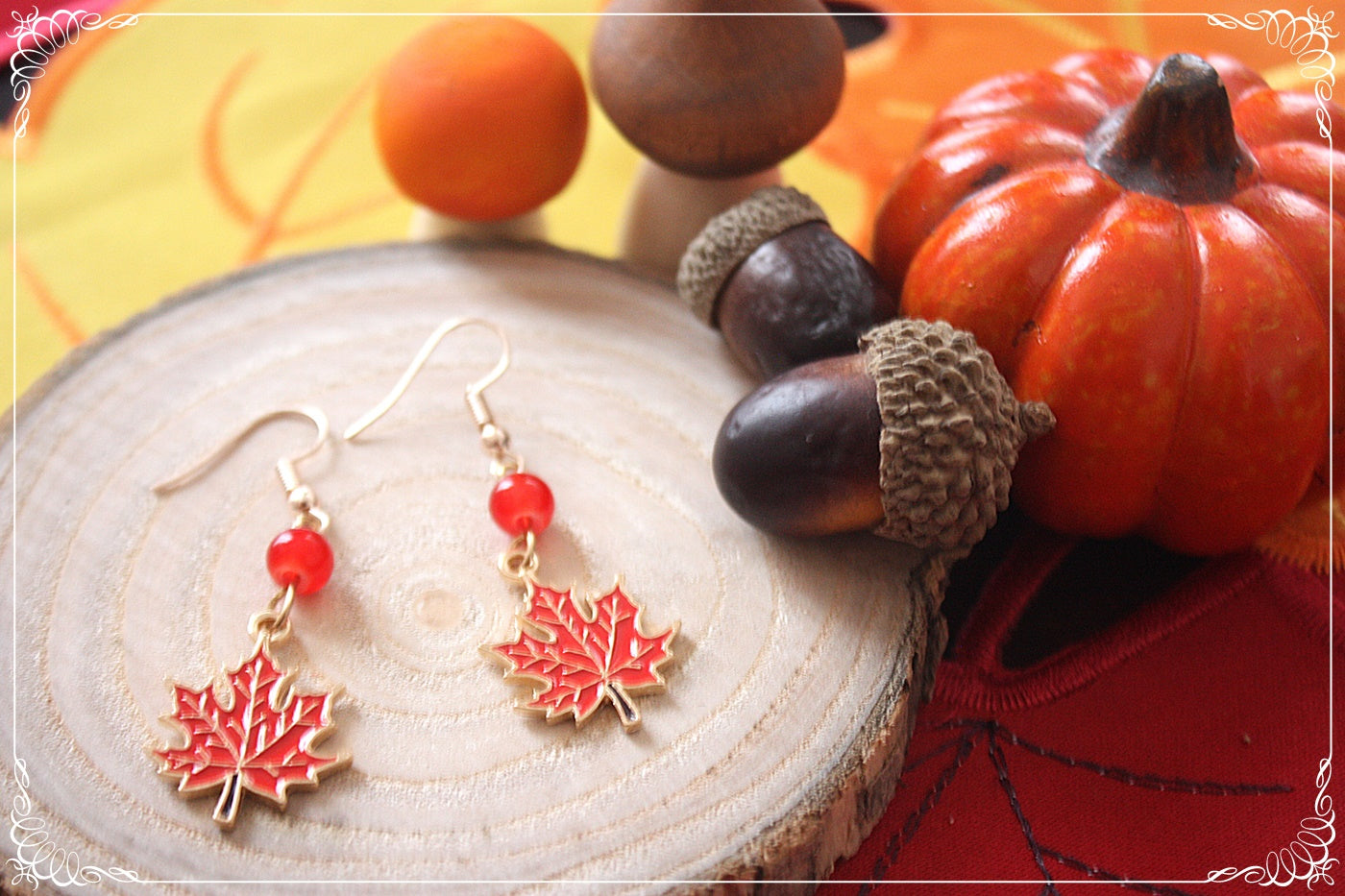 Boucles d'oreilles pendantes Automne feuilles érables rouges oranges jaunes