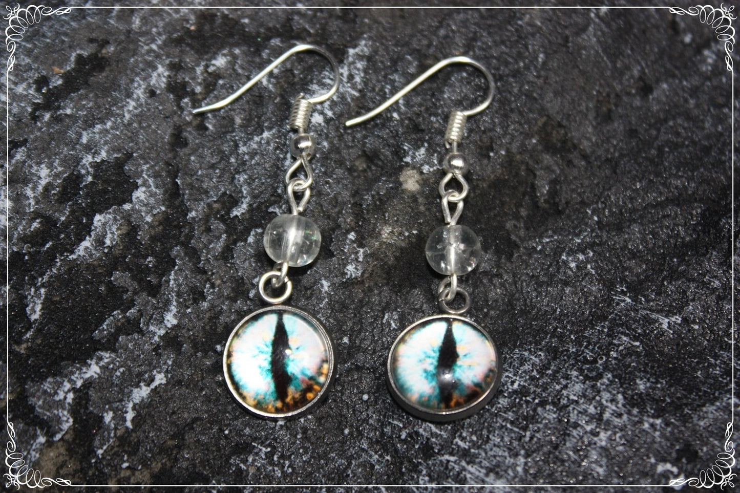 Boucles d'oreilles "Oeil de dragon et perles - Bleu"