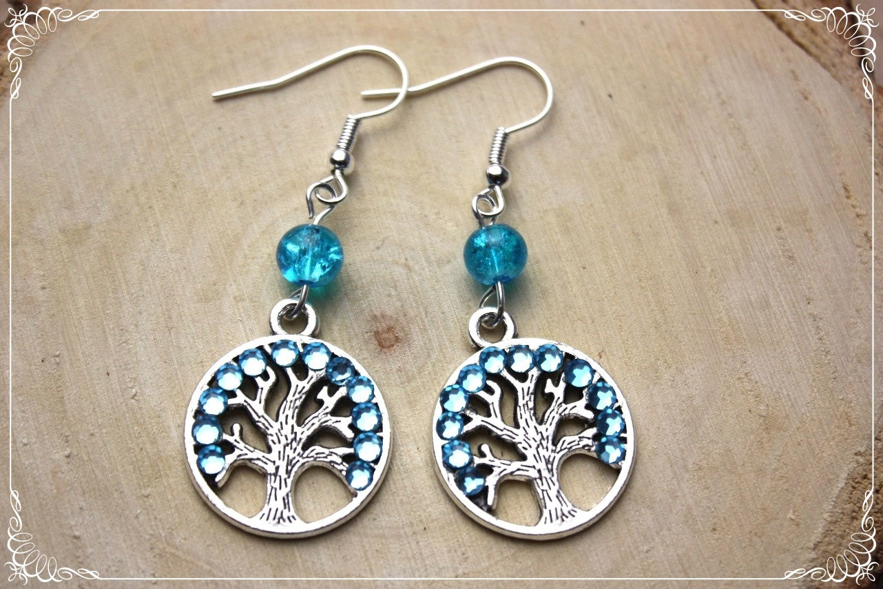 Boucles d'oreilles "Arbres" - perles et strass - argenté