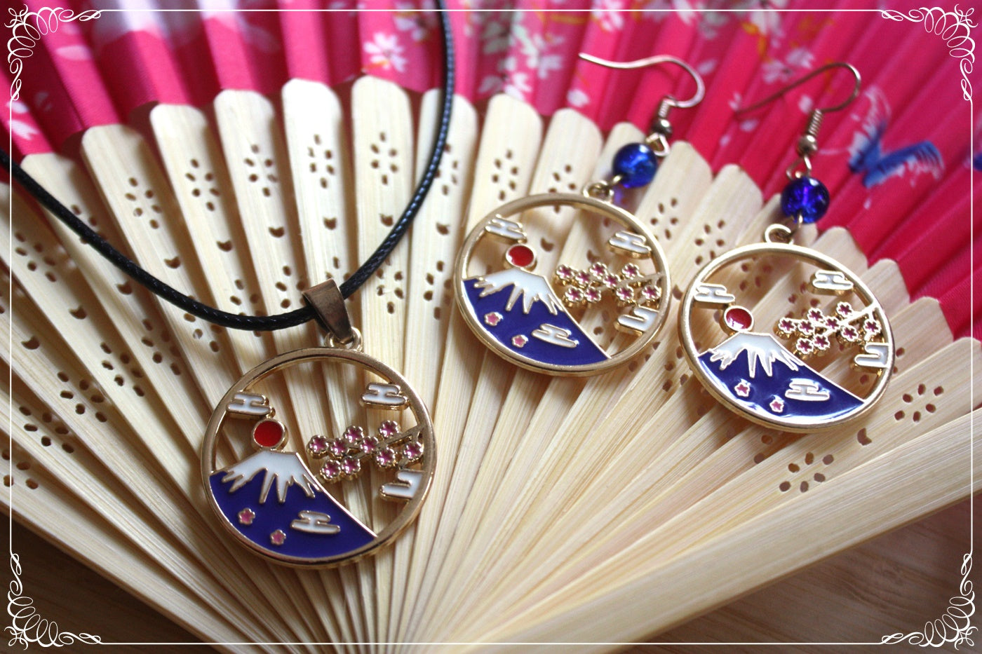 Pendentifs Japon "Mont Fuji - Carpes koï "