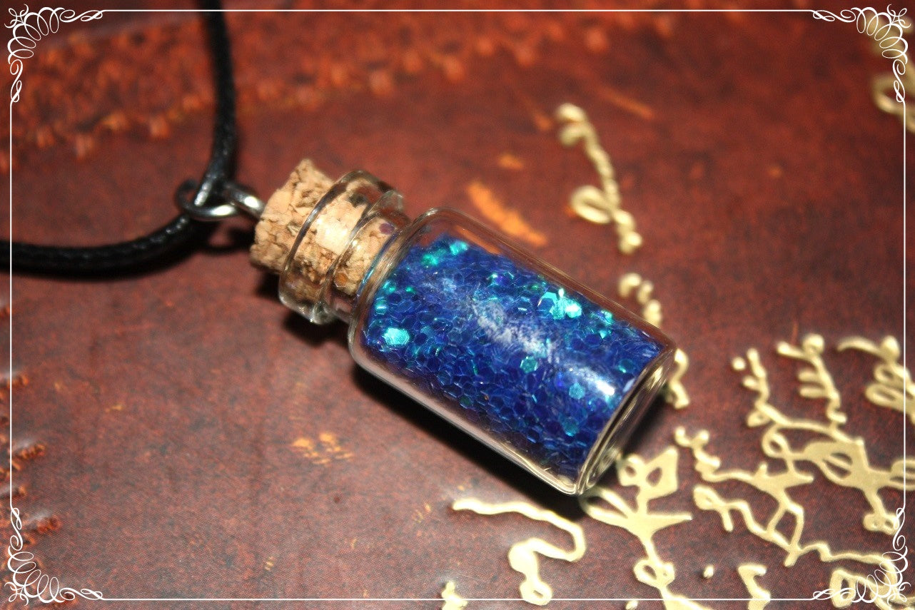 Pendentifs "Fioles bleues"