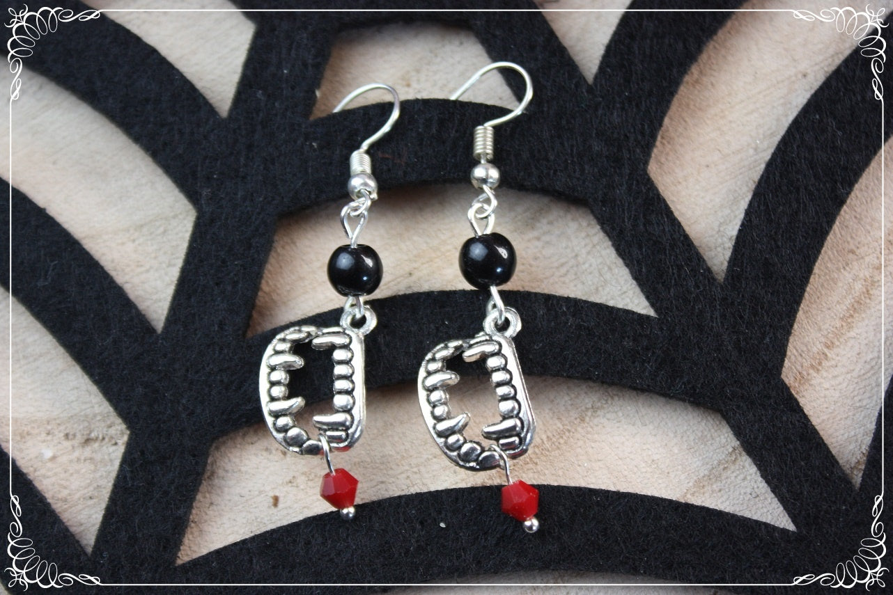 Boucles d'oreilles pendantes Halloween pentacles dents de vampire citrouille