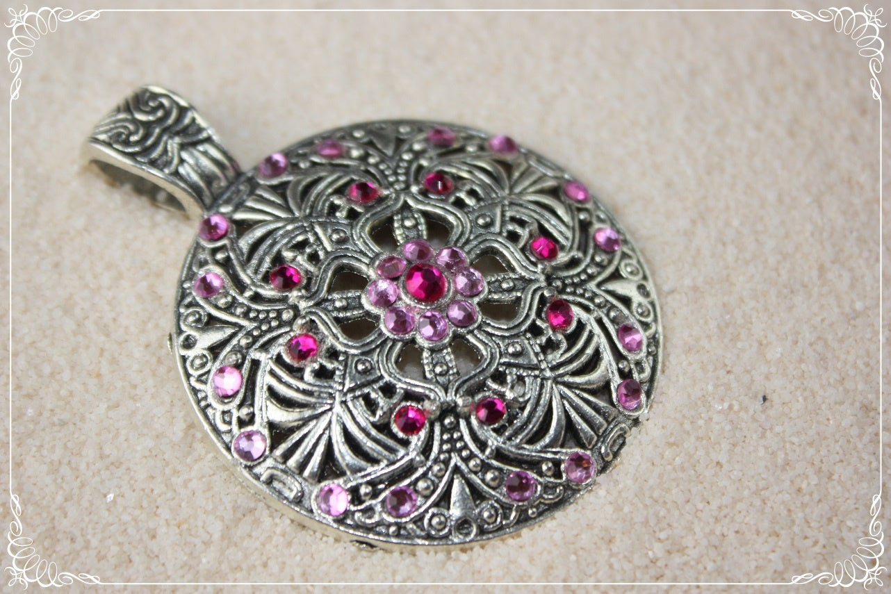 Gros pendentifs orientalisants