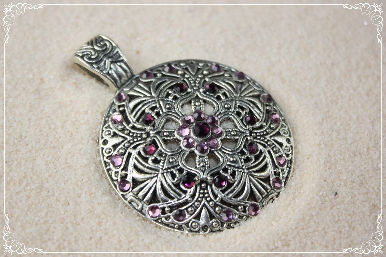 Gros pendentifs orientalisants