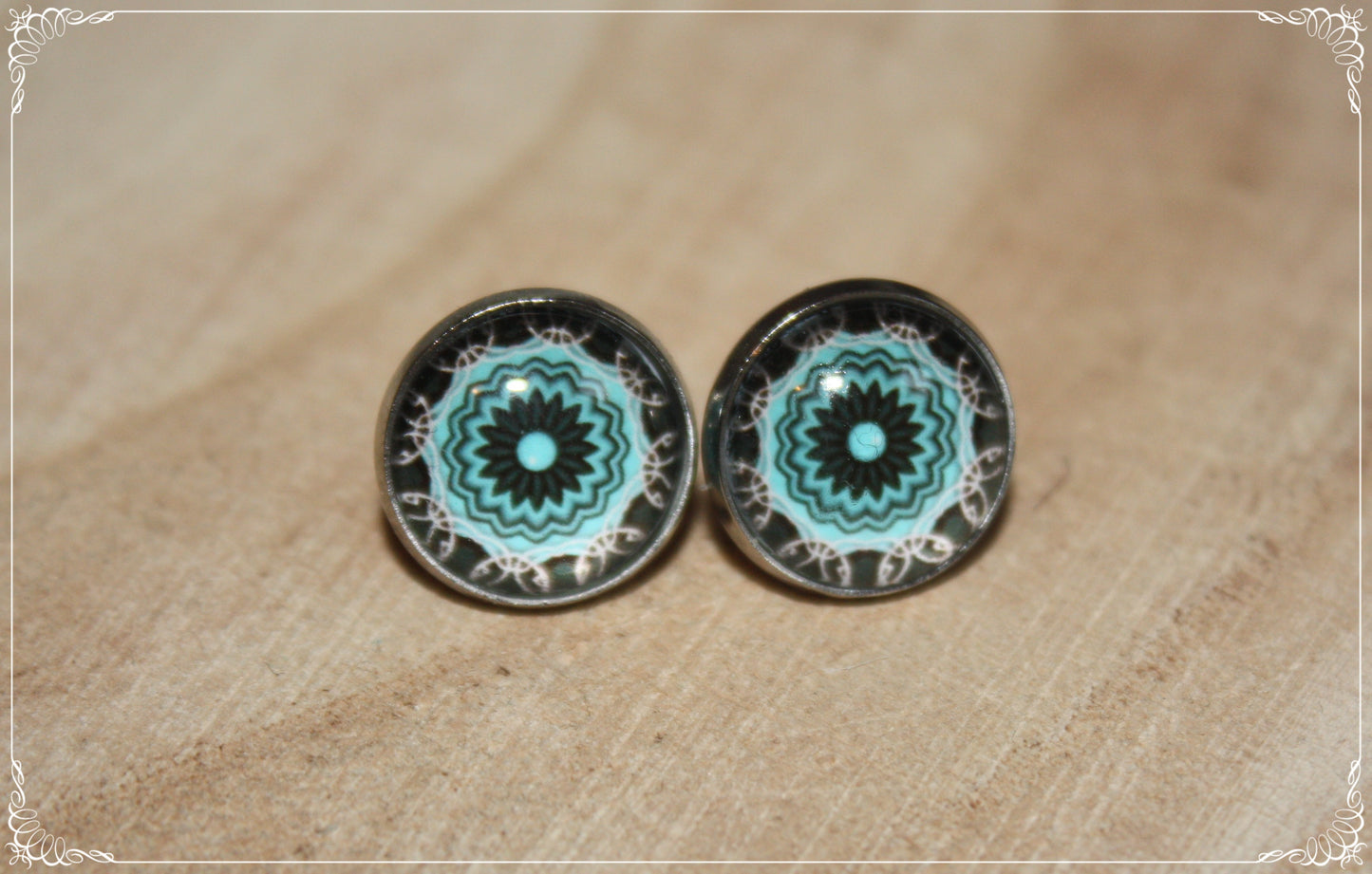 Boucles d'oreilles clous "Mandalas - Bleu moyen "