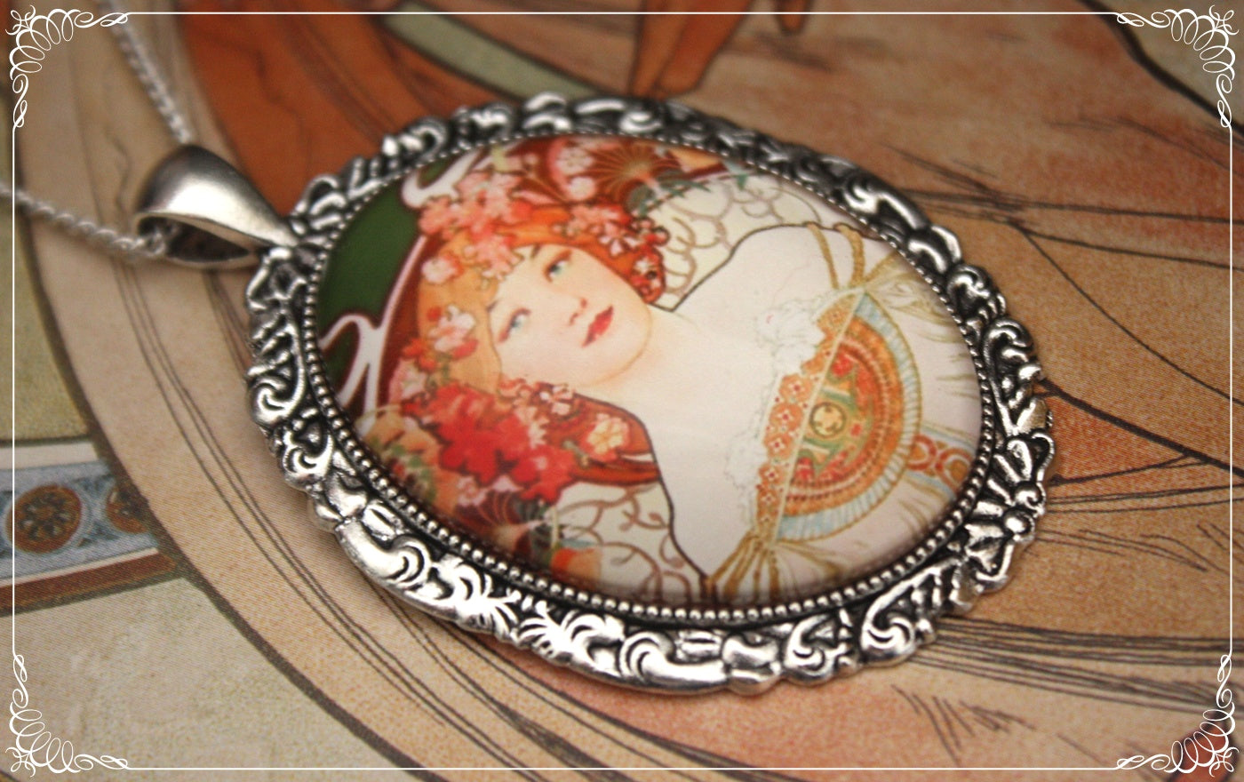 Pendentifs "Mucha - Art Nouveau - Argenté"