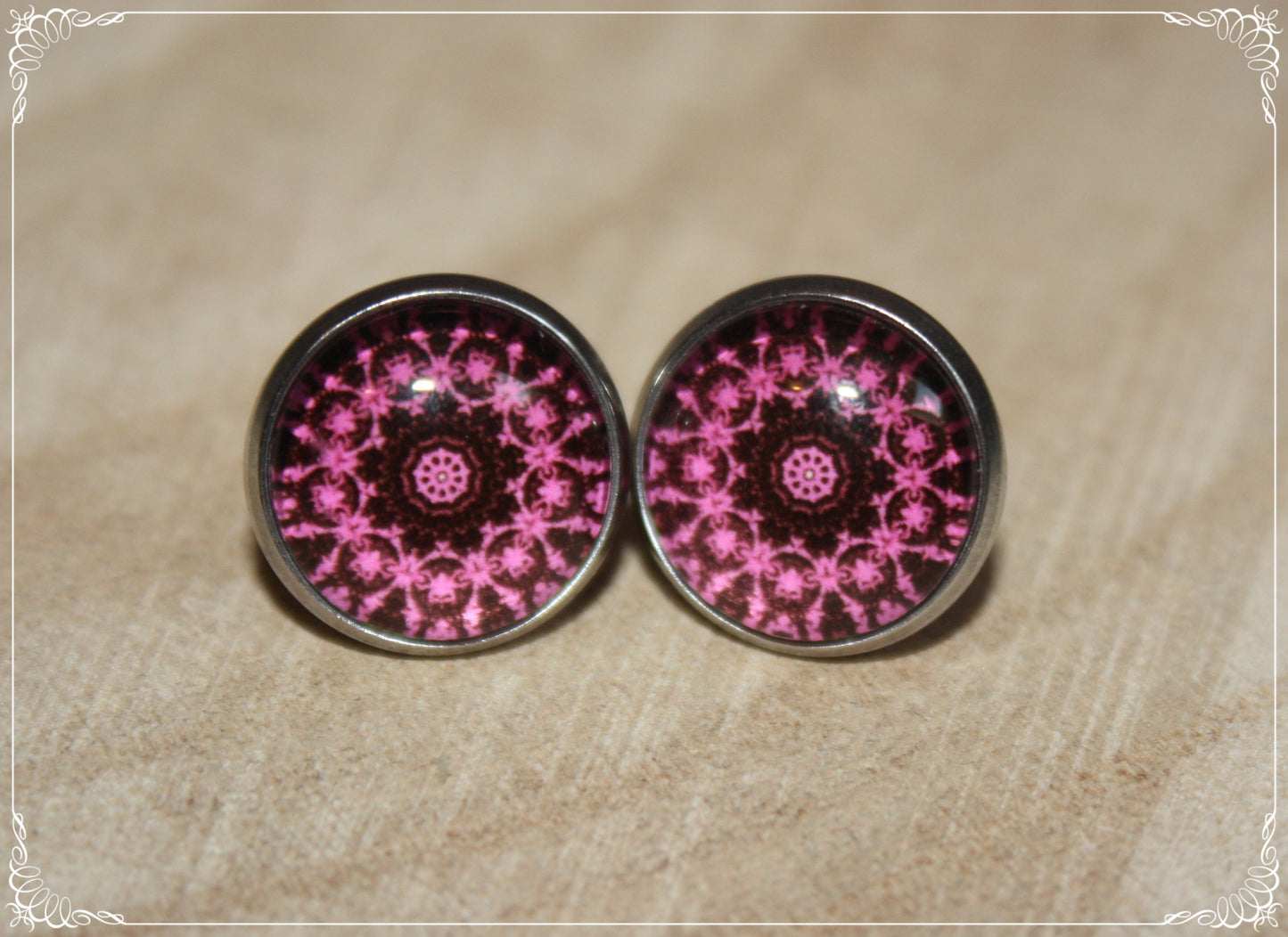 Boucles d'oreilles clous "Mandalas - Roses "