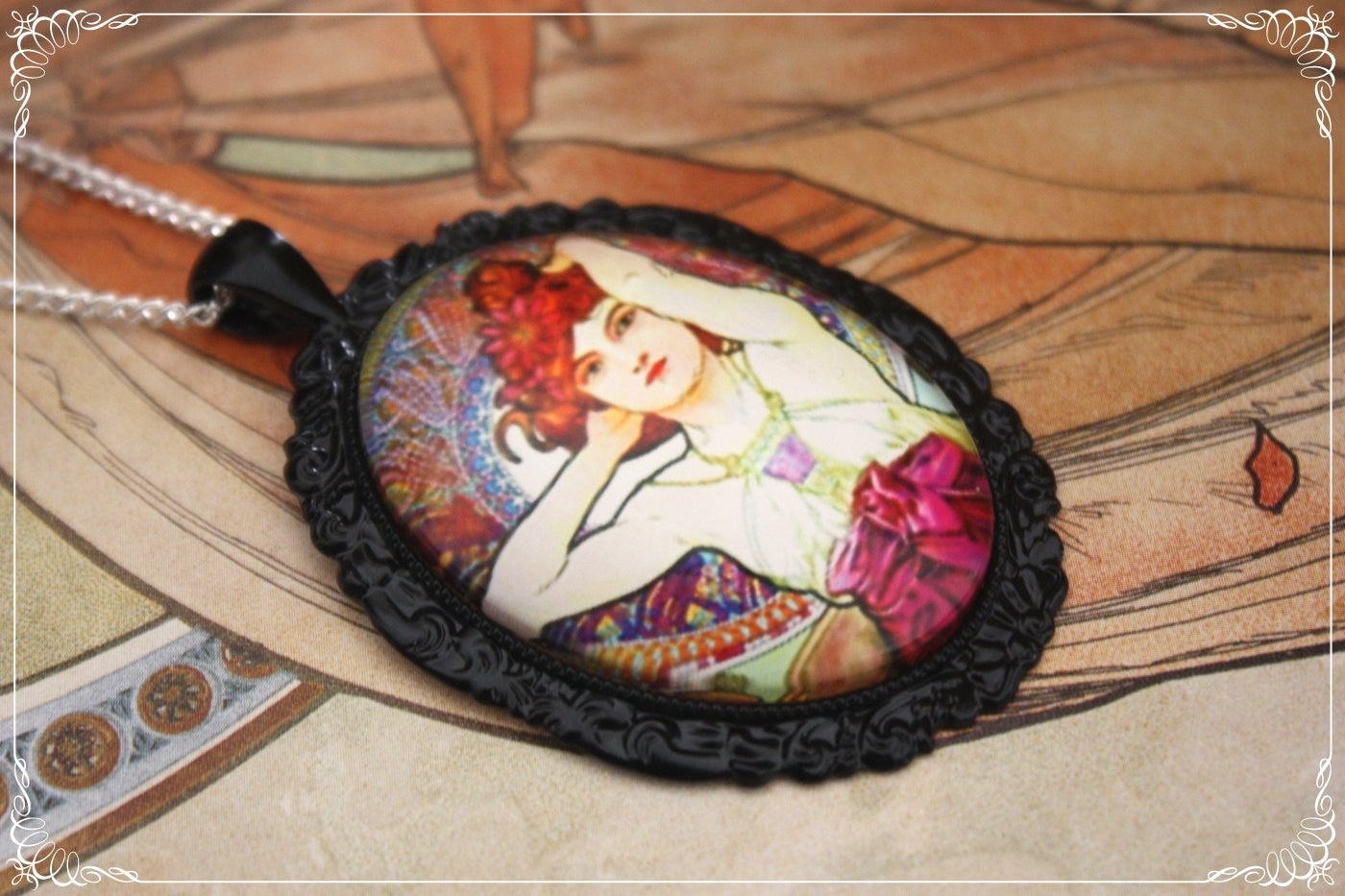 Pendentifs "Mucha - Art Nouveau - Noir"