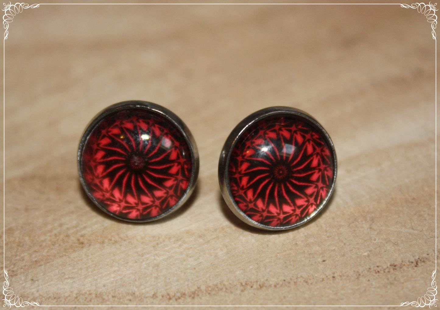 Boucles d'oreilles clous "Mandalas - Rouge "