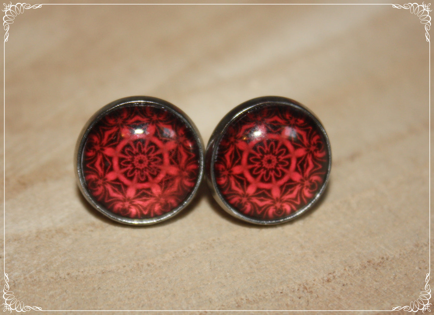 Boucles d'oreilles clous "Mandalas - Rouge "