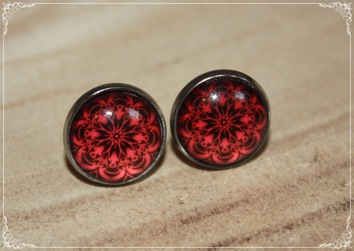 Boucles d'oreilles clous "Mandalas - Rouge "
