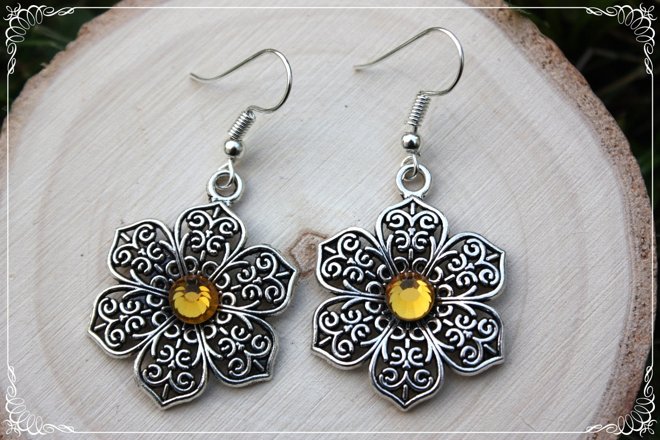 Boucles d'oreilles "Fleurs argentées"