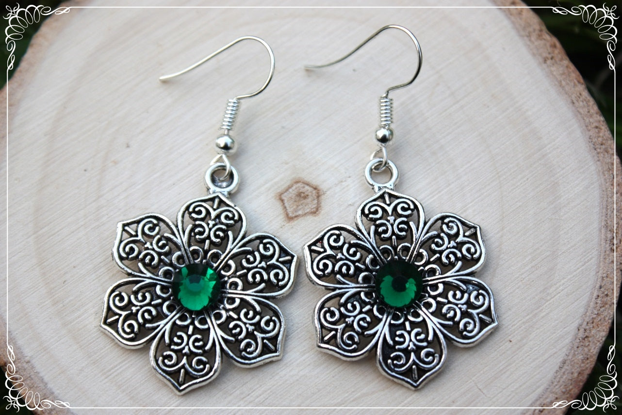 Boucles d'oreilles "Fleurs argentées"