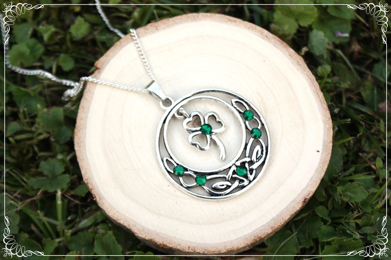 Pendentifs celtiques "Trèfles cerclés"