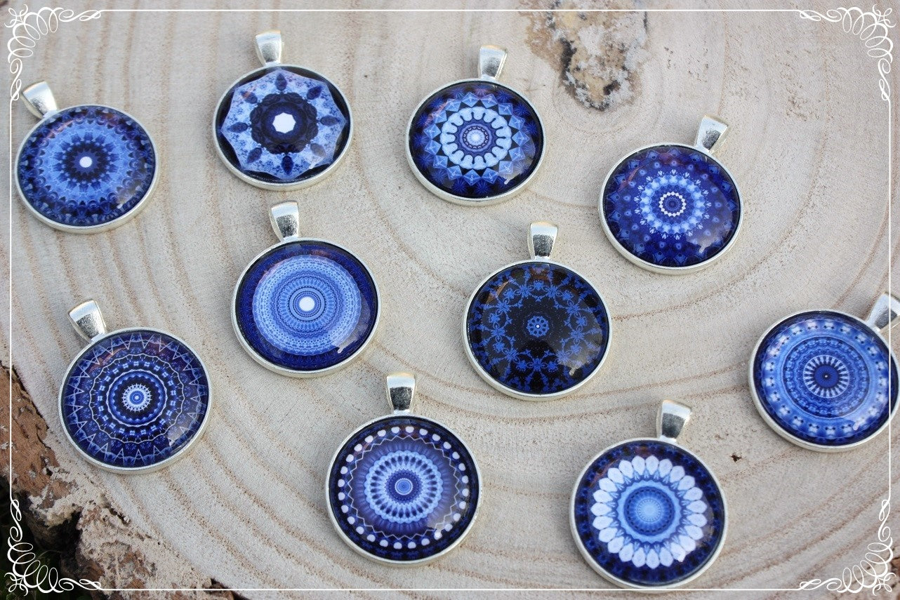 Pendentifs "Mandalas - Bleu foncés"