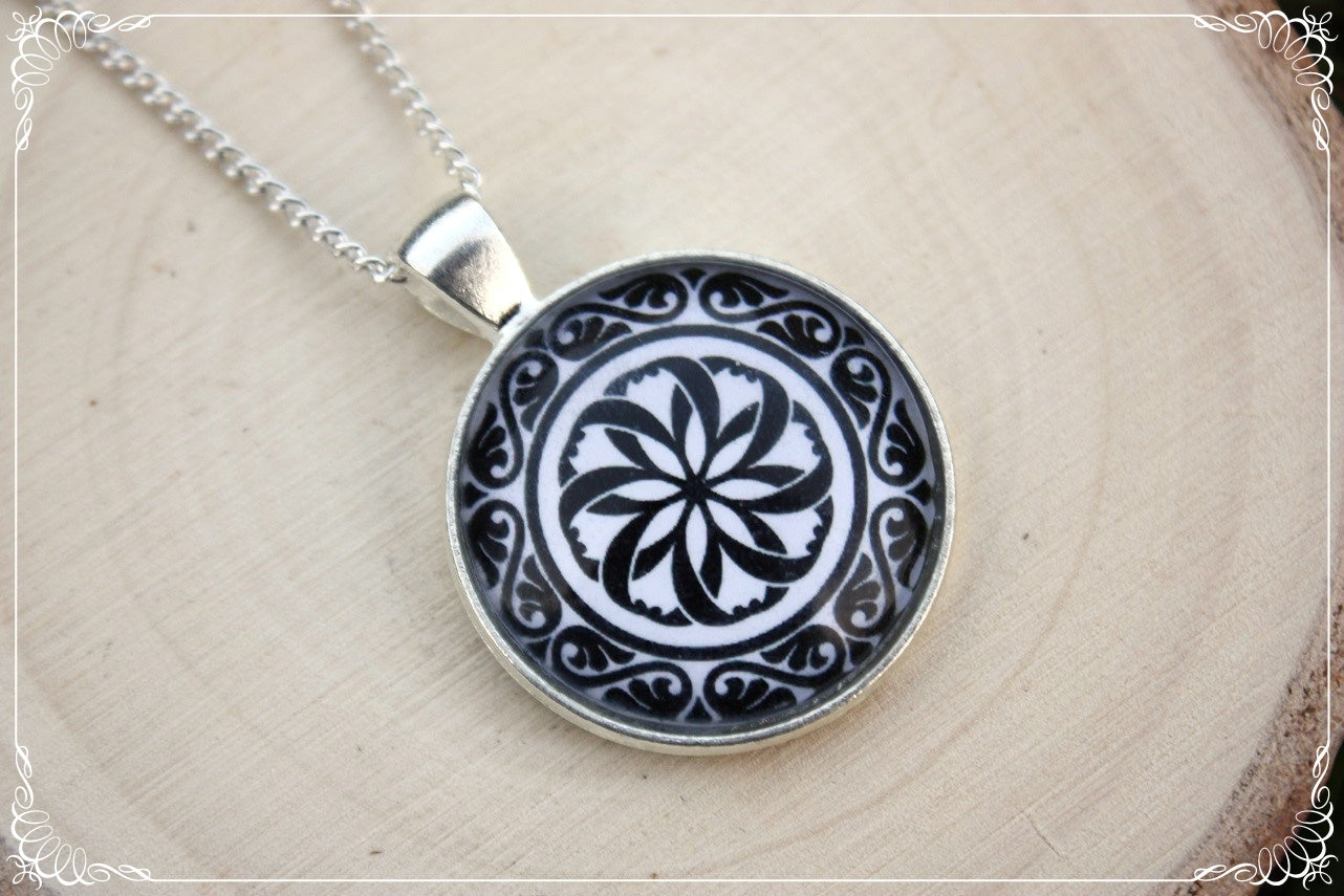 Pendentifs "Mandalas - Noirs"