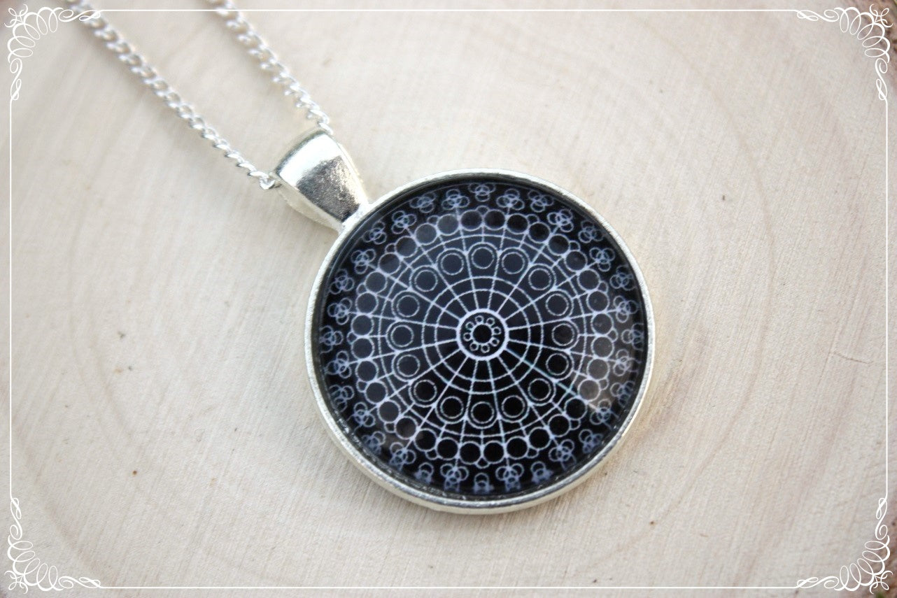 Pendentifs "Mandalas - Noirs"