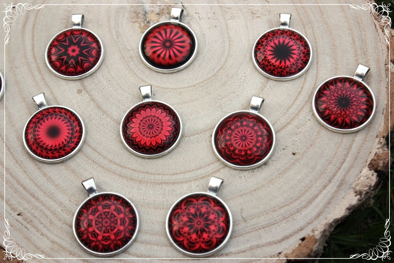 Pendentifs "Mandalas - Rouges"