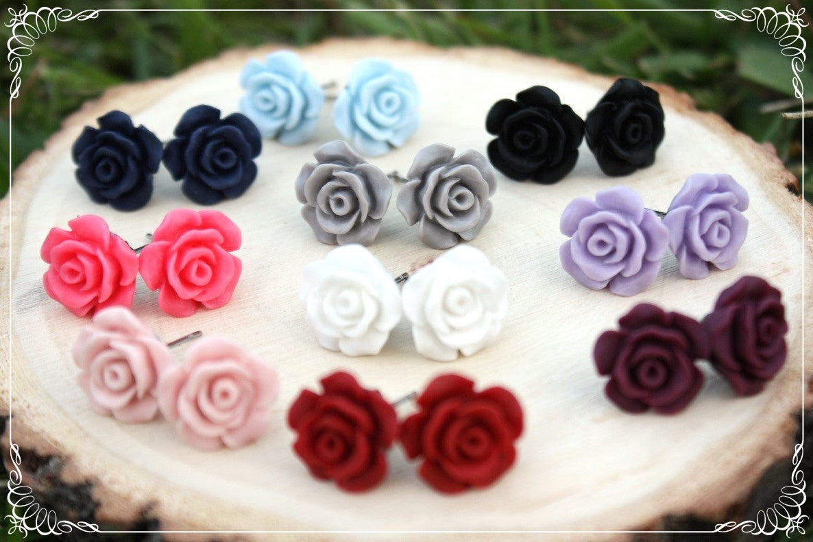 Boucles d'oreilles clous "Roses mattes"