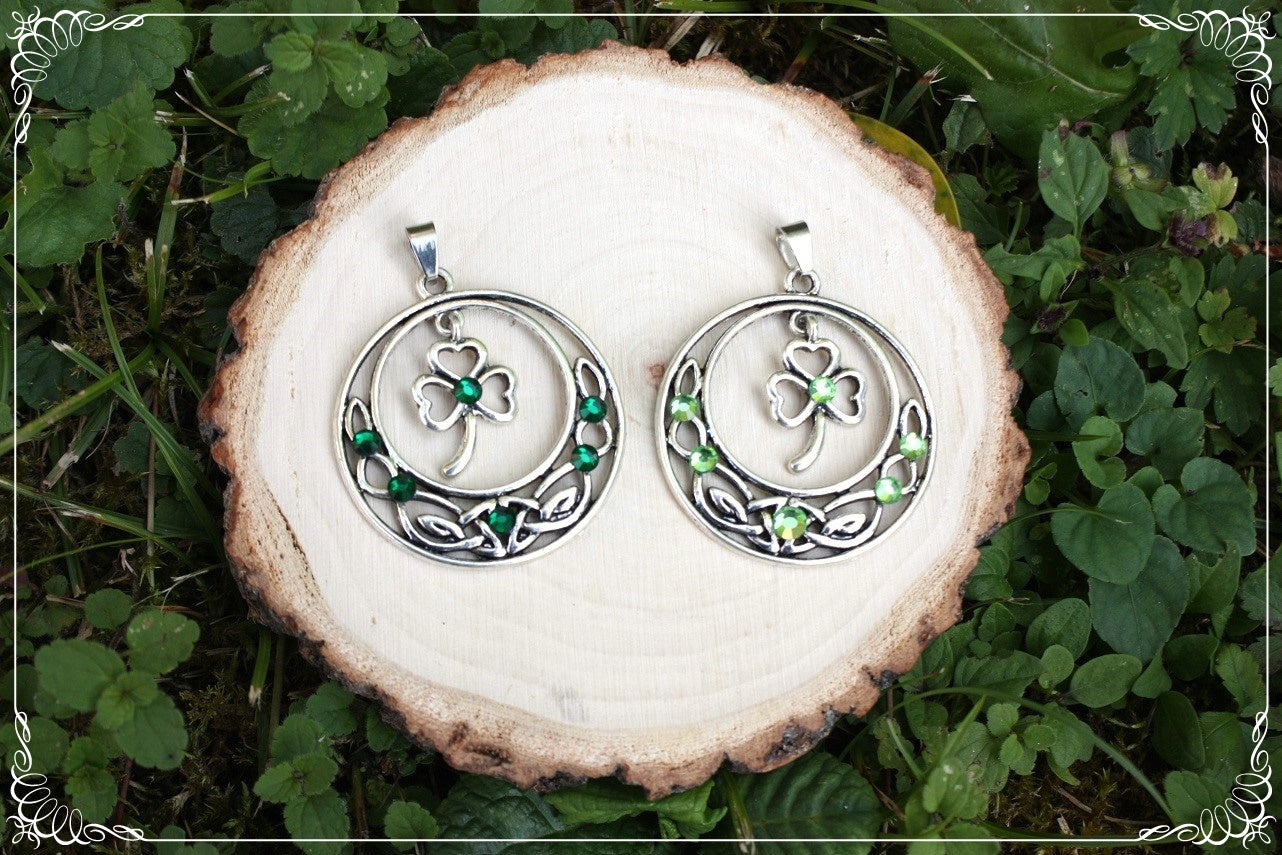 Pendentifs celtiques "Trèfles cerclés"