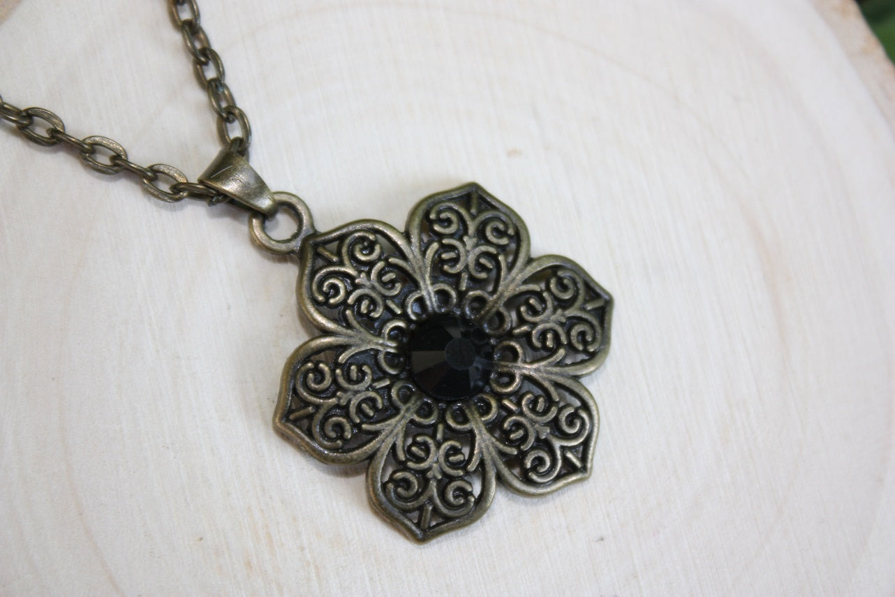 Pendentifs "Fleurs bronze"