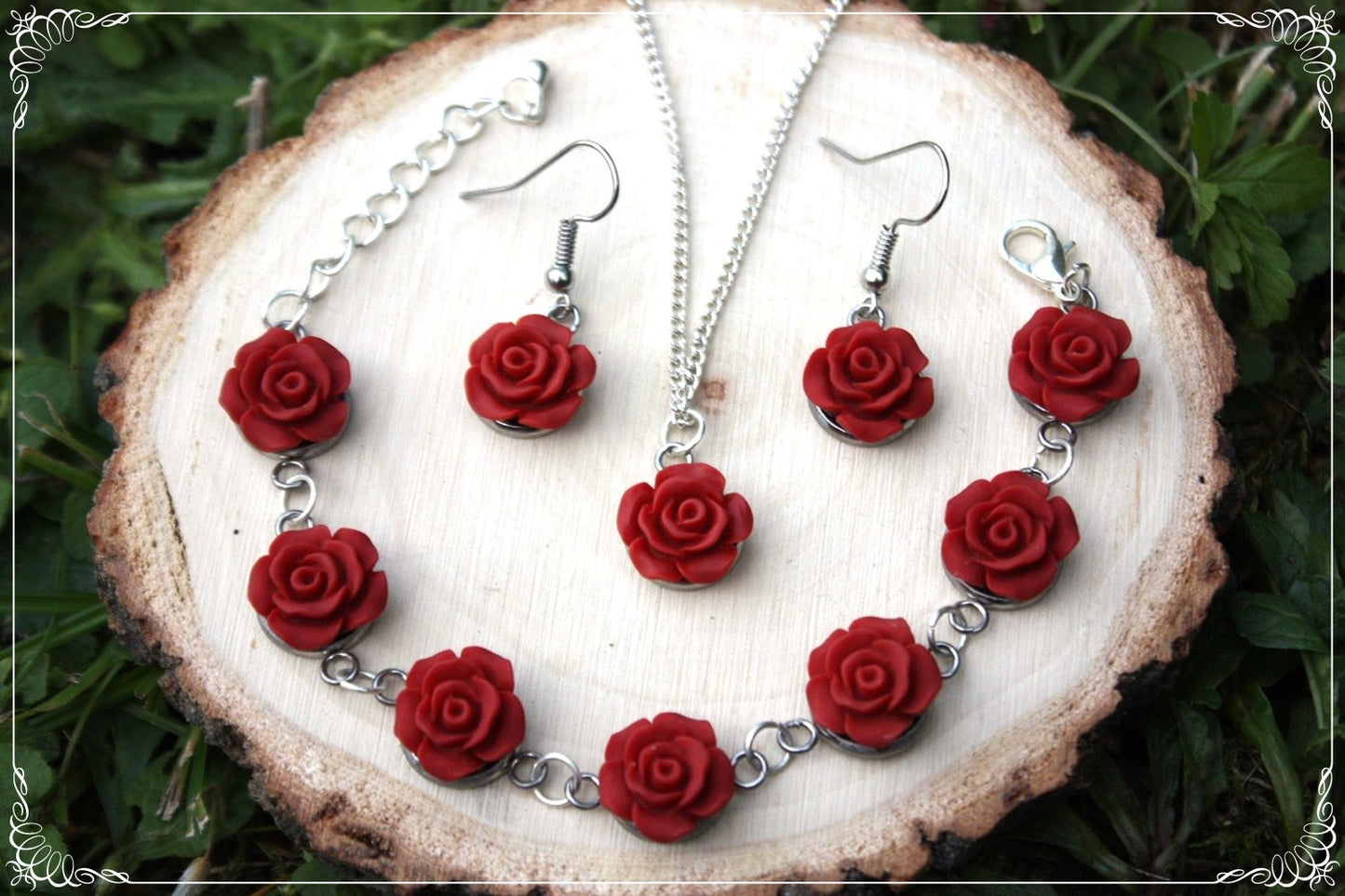 Boucles d'oreilles pendantes "Roses mattes"