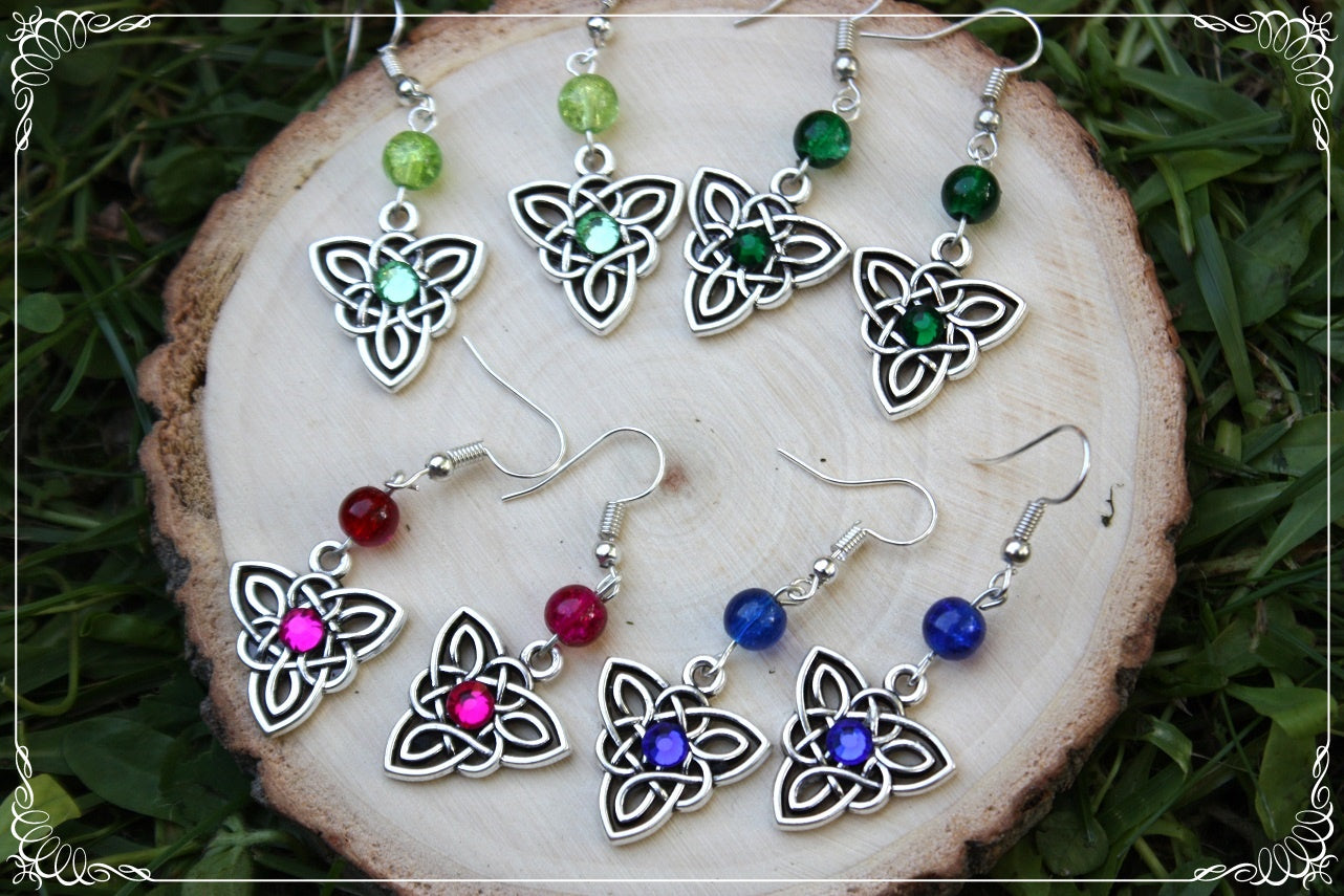 Boucles d'oreilles celtiques "Triangles - perles"