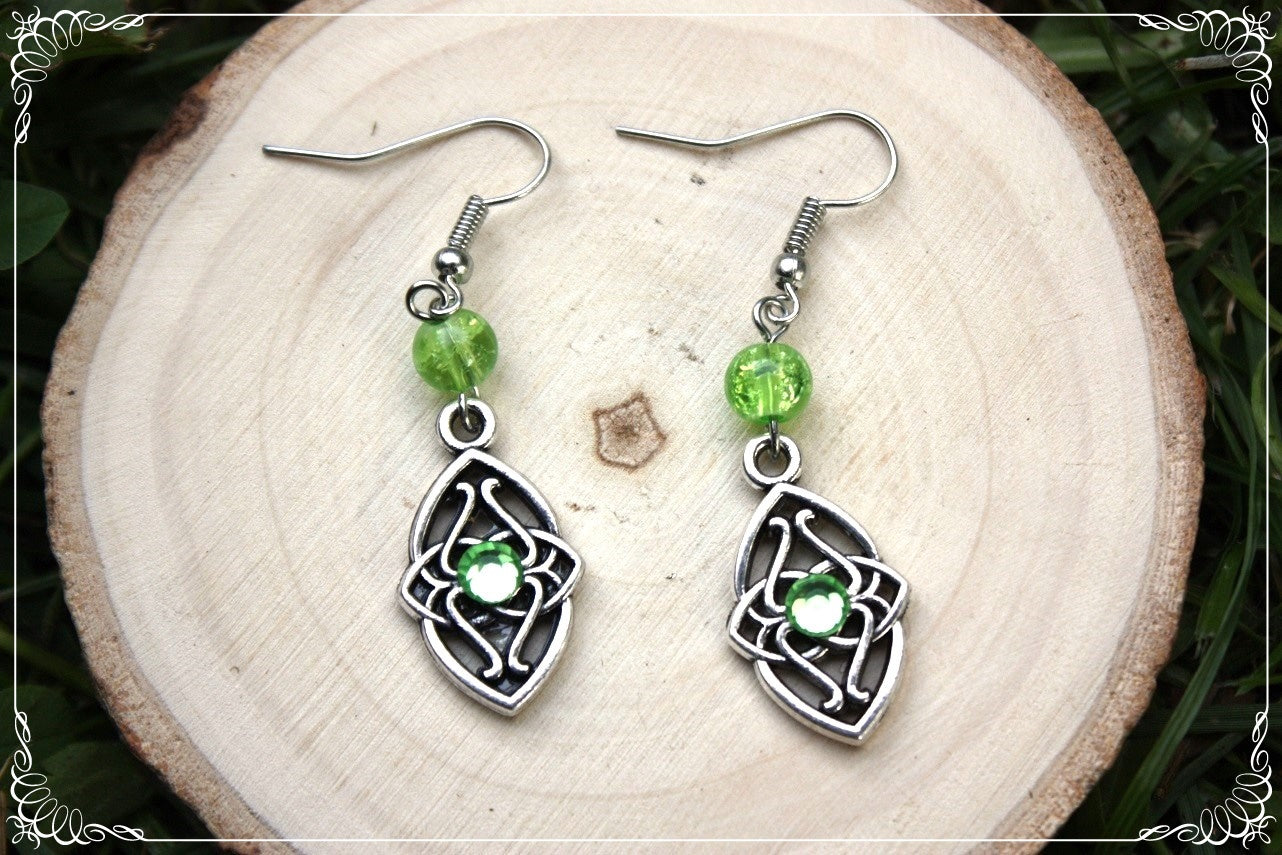 Boucles d'oreilles celtiques "Navettes - perles"