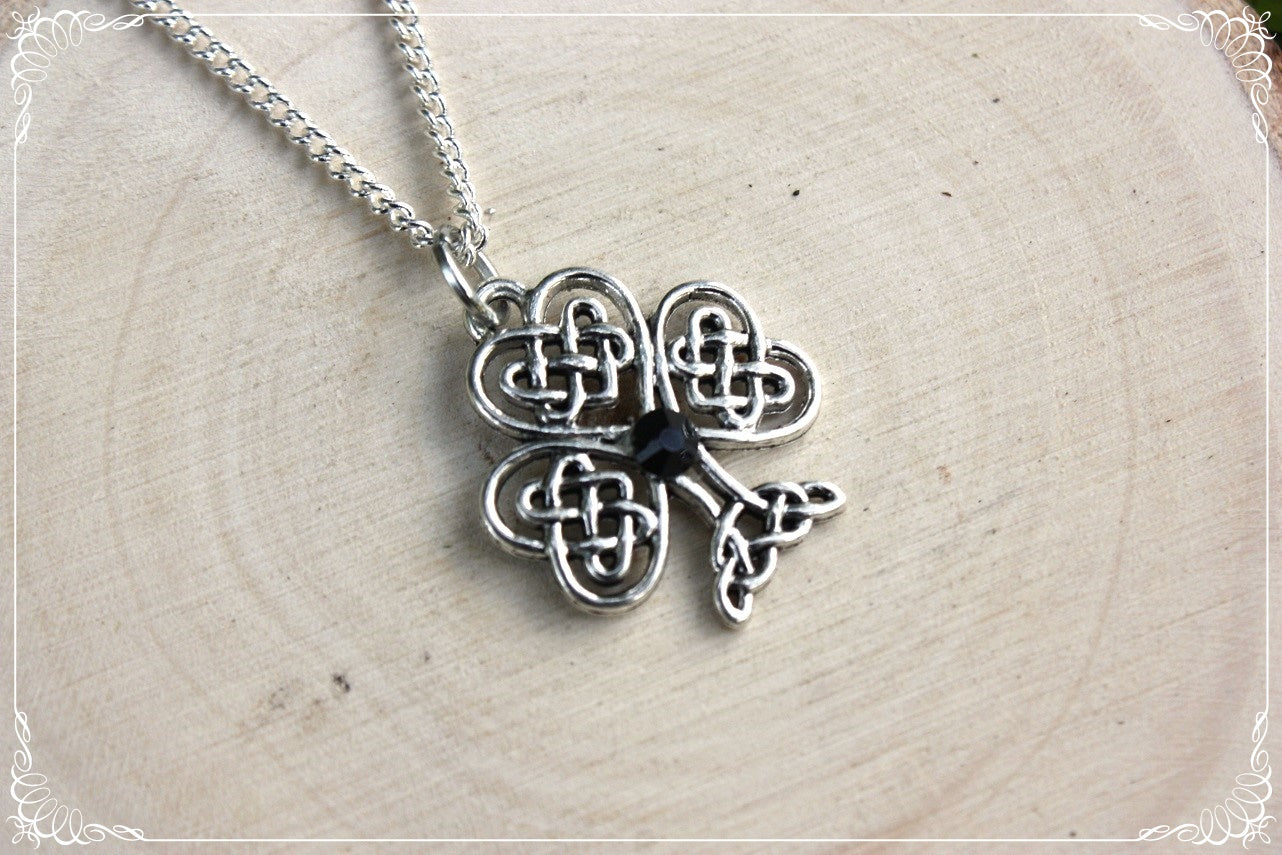 Pendentifs celtiques "Trèfles"