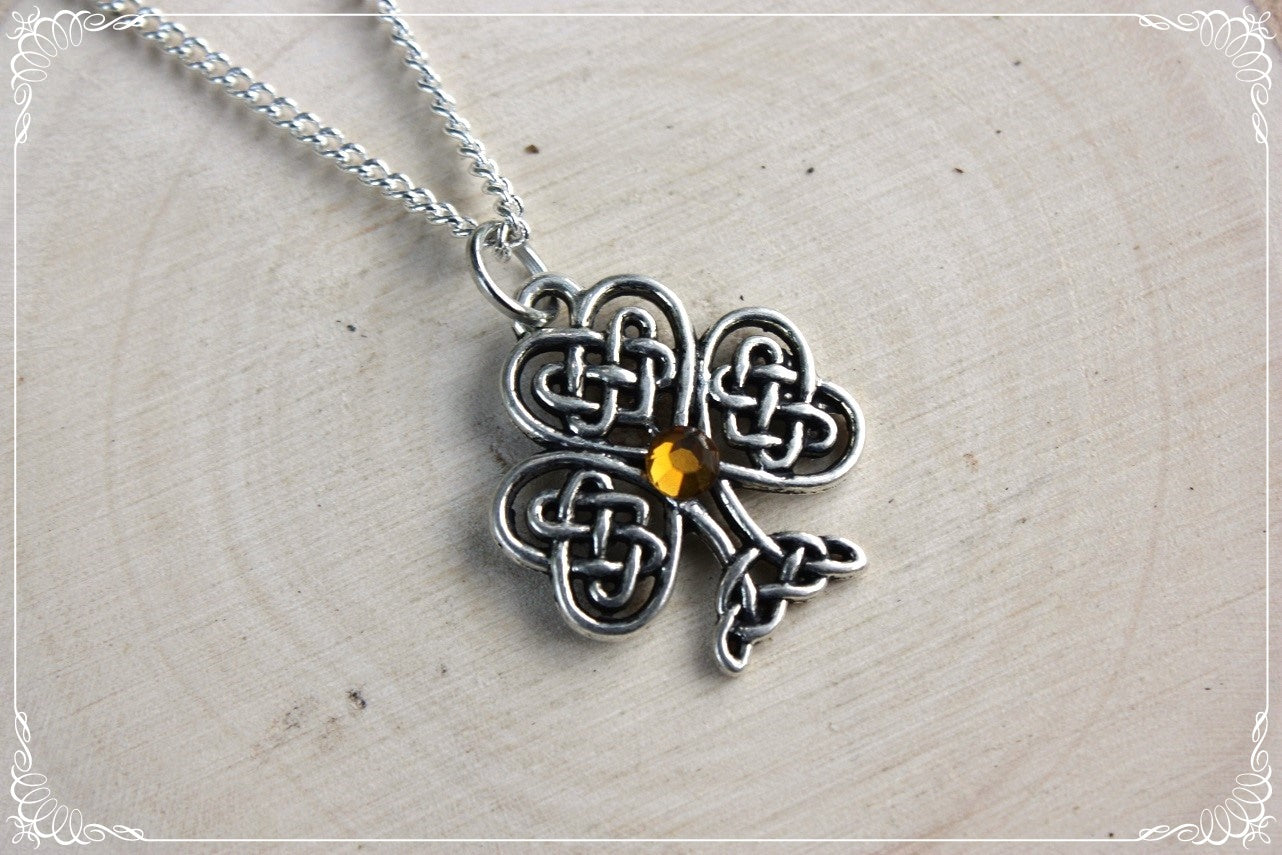 Pendentifs celtiques "Trèfles"