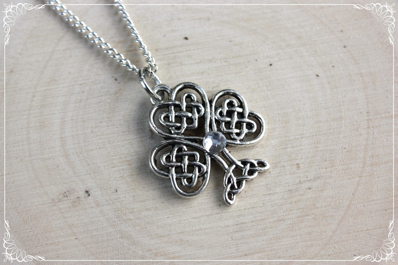 Pendentifs celtiques "Trèfles"