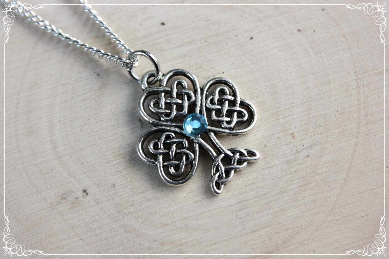 Pendentifs celtiques "Trèfles"
