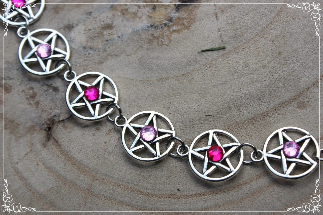 Colliers ras-de-cou "Pentacles"