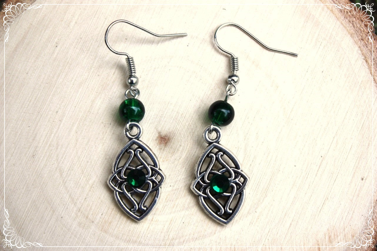 Boucles d'oreilles celtiques "Navettes - perles"
