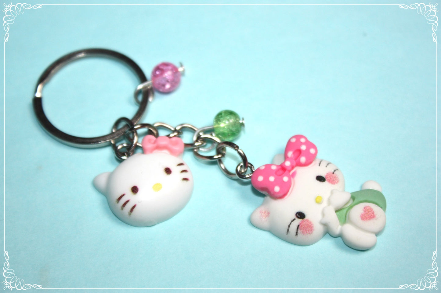 Porte-clés style "Hello Kitty"