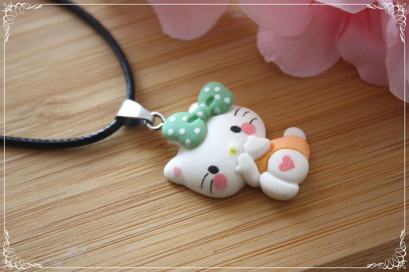 Pendentifs style "Hello Kitty"