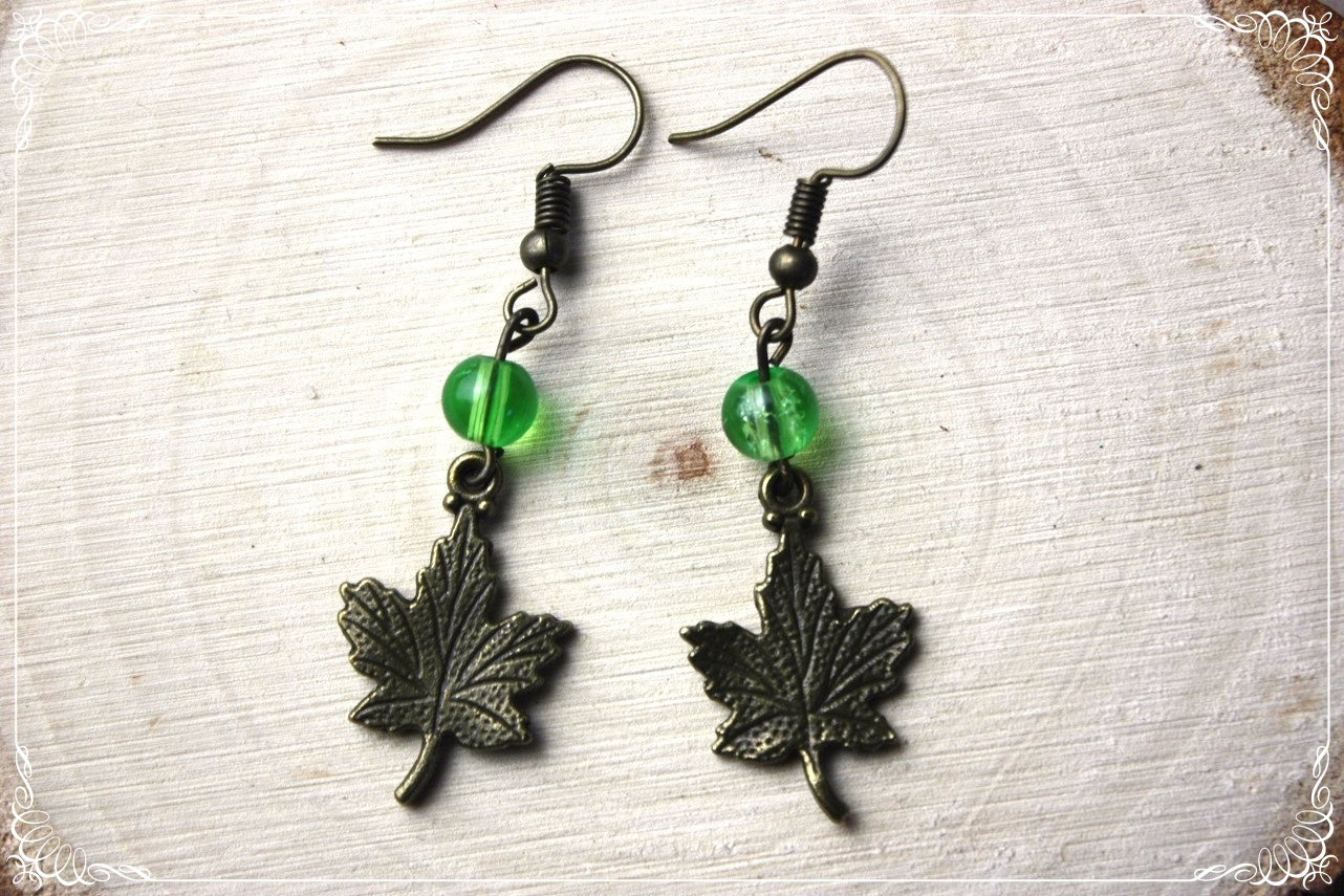 Boucles d'oreilles "Feuilles érables bronze"