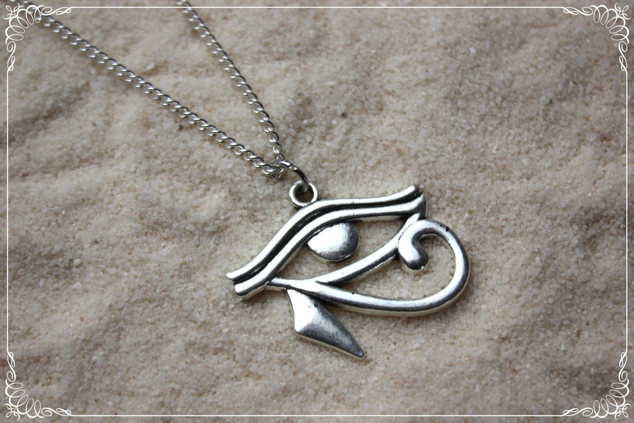 Pendentifs "Egypte - Oeil d'Horus argentés "