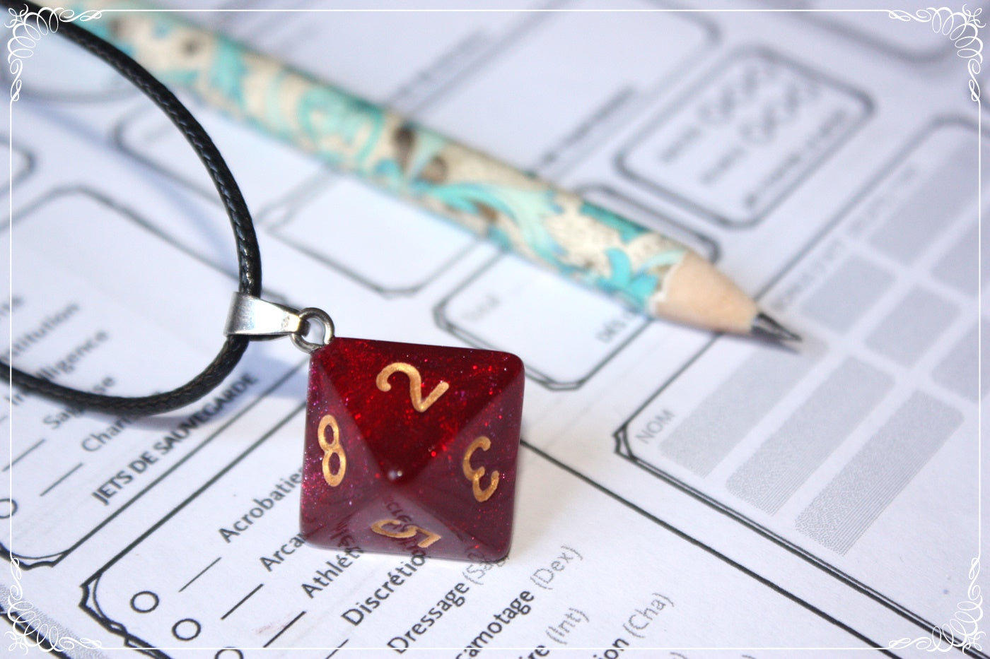 Pendentifs "Dés - Roses - Rouges "