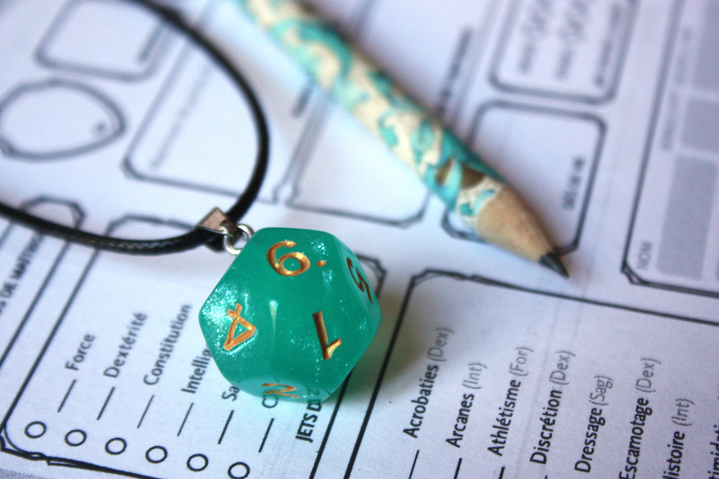 Pendentifs "Dés JDR - Verts "