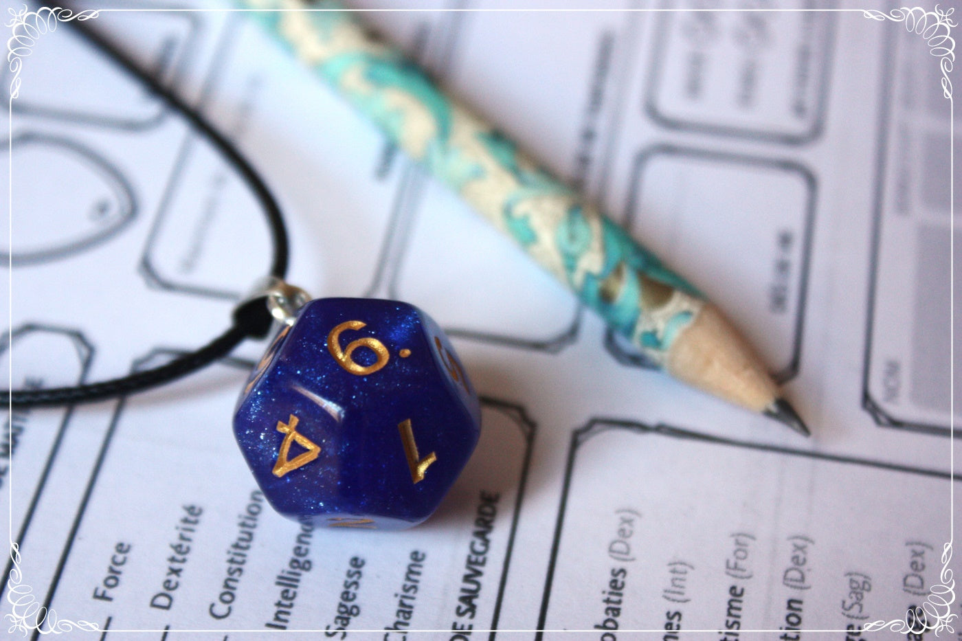 Pendentifs "Dés JDR - Bleus "